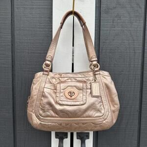 COACH Pink Metallic Logo Leather Shoulder Bag – Turnlock Front Pocket